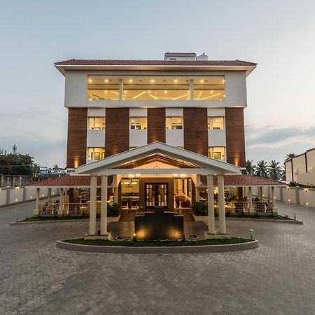Hotel Aadrika Chikmagalūr Exteriér fotografie