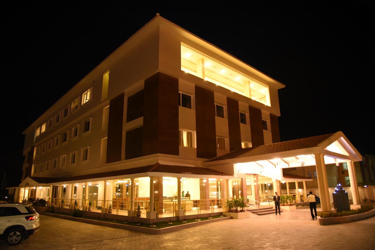 Hotel Aadrika Chikmagalūr Exteriér fotografie
